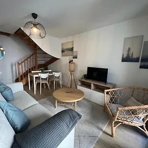 Beau T3 - Stationnement Prive Appartement